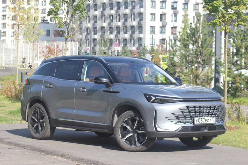 Все на массаж: тест-драйв кроссовера BAIC X75