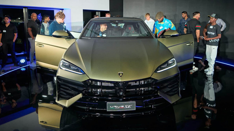 4,0-литровый V8 и 800 л.с. Представлен новый Lamborghini Urus SE