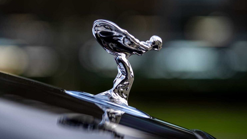 Rolls-Royce построил эксклюзивное купе для супружеской пары. Чем он интересен