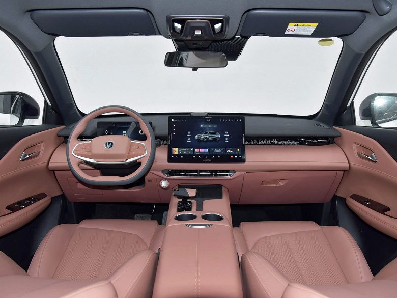 Новейший экономичный кроссовер Changan размером с Geely Atlas и запасом хода 1200 км — всего 12 тыс. долларов. Представлен Changan Uni-Z 2025