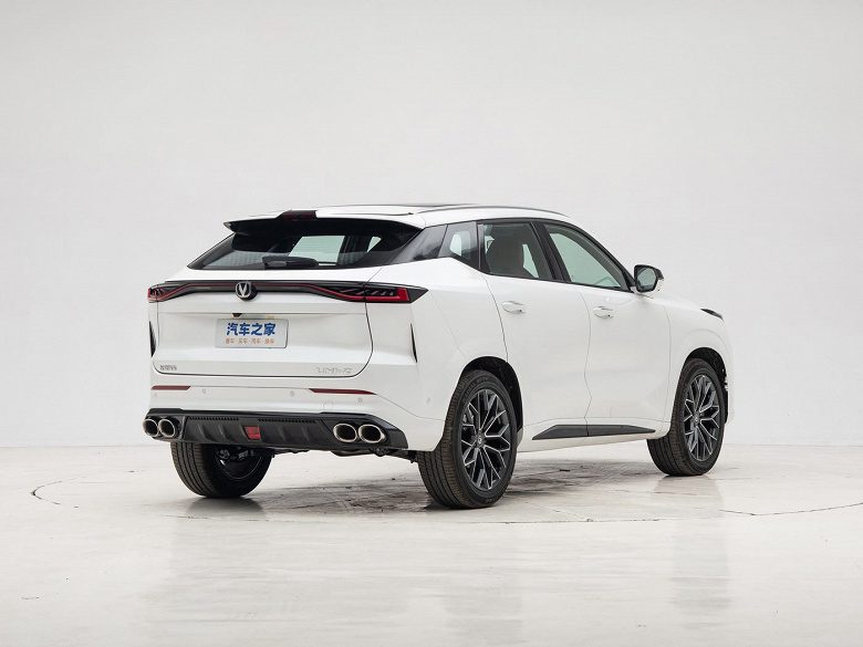 Новейший экономичный кроссовер Changan размером с Geely Atlas и запасом хода 1200 км — всего 12 тыс. долларов. Представлен Changan Uni-Z 2025