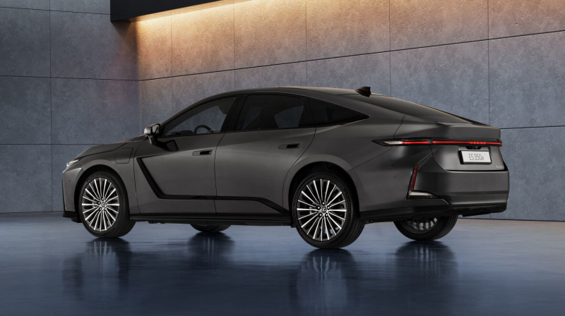 Представлен новый Lexus ES восьмого поколения. Как он изменился