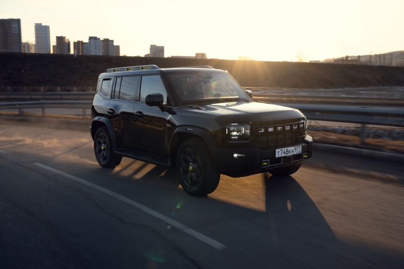 Спокойствие, только спокойствие: тест-драйв кроссовера Jetour T2 с «автоматом»
