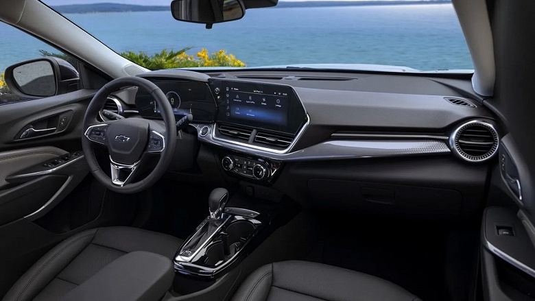 Стильный кроссовер Chevrolet с 6-ступенчатым «автоматом» — всего 1,9 млн рублей. Chevrolet Trax подешевел в России на 100 тыс. рублей за месяц