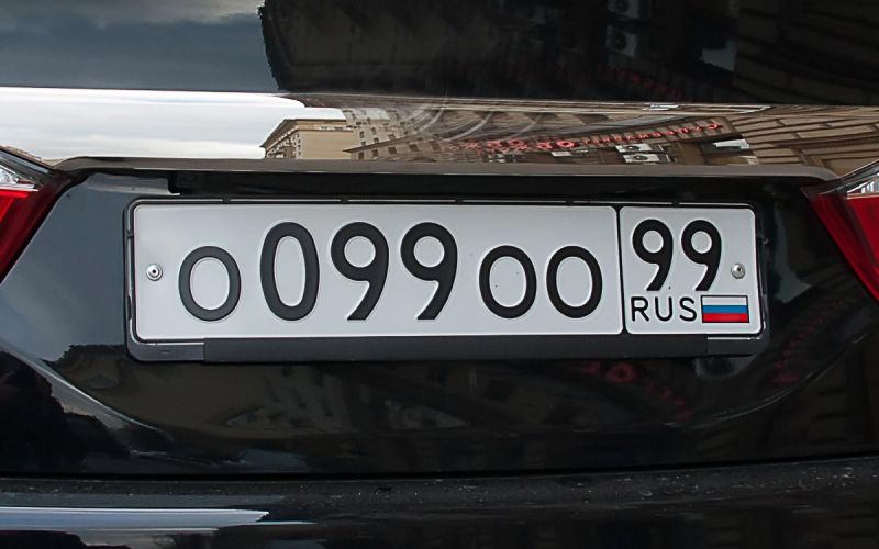 «Их не видят камеры». Все о новых штрафах, средней скорости и фото-фейках