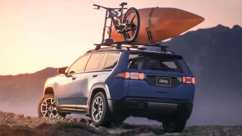 Посмотрите на абсолютно новый Jeep Cherokee. Он сильно изменился