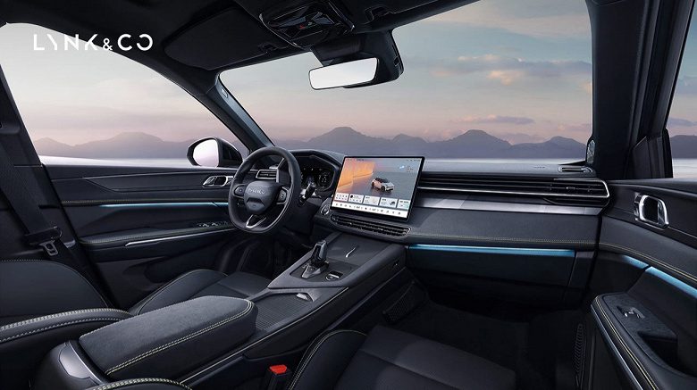 Представлен обновленный Lynk & Co 01: скидка в 4300 долларов, мощный мотор и 8-ступенчатый «автомат», которого нет у Volvo XC40 2026