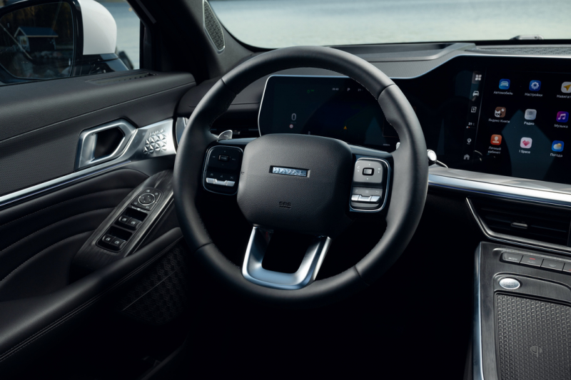 Вырос в России: тест-драйв второго поколения кросс-купе Haval F7x