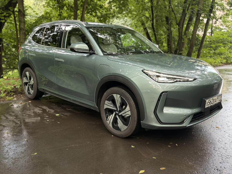 Электрическое недоразумение: тест-драйв кроссовера Geely EX5