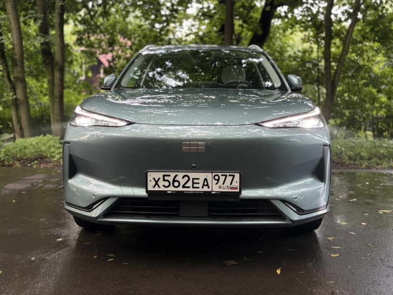 Электрическое недоразумение: тест-драйв кроссовера Geely EX5