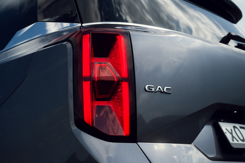 Непонятый и недооцененный: тест-драйв гибридного кроссовера GAC GS8