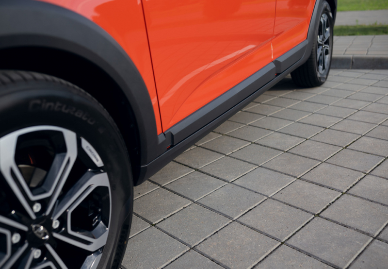 Первый тест-драйв LADA Iskra: удалось ли АВТОВАЗу высечь искру