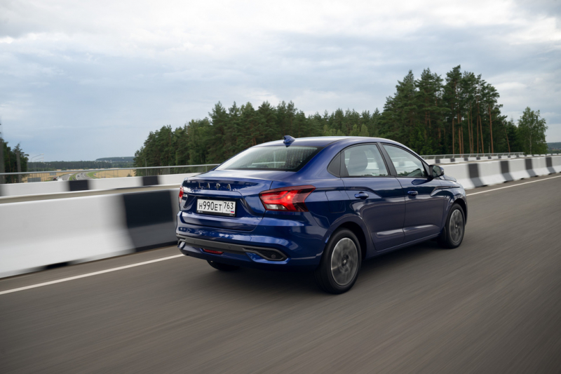 Первый тест-драйв LADA Iskra: удалось ли АВТОВАЗу высечь искру