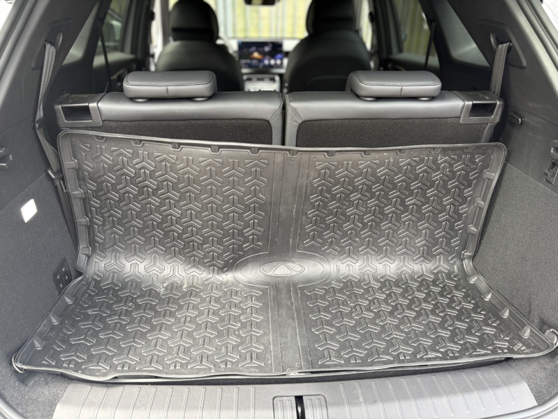 Скромняга, способный удивить: тест-драйв Chery Tiggo 9