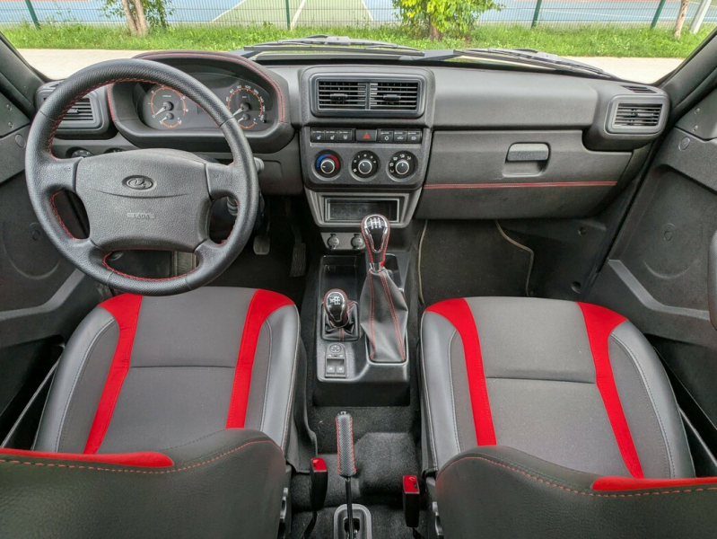 Первый парень на деревне? Тест-драйв LADA Niva Sport