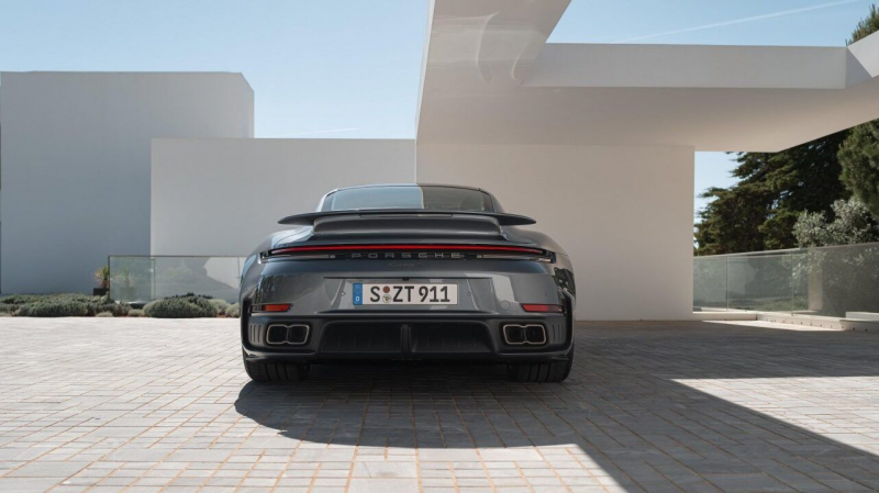 Porsche представил самый мощный 911-й в истории. Сколько в нем «лошадей»
