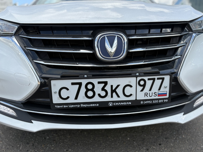 Уходящая натура: тест-драйв бюджетного седана Changan Alsvin