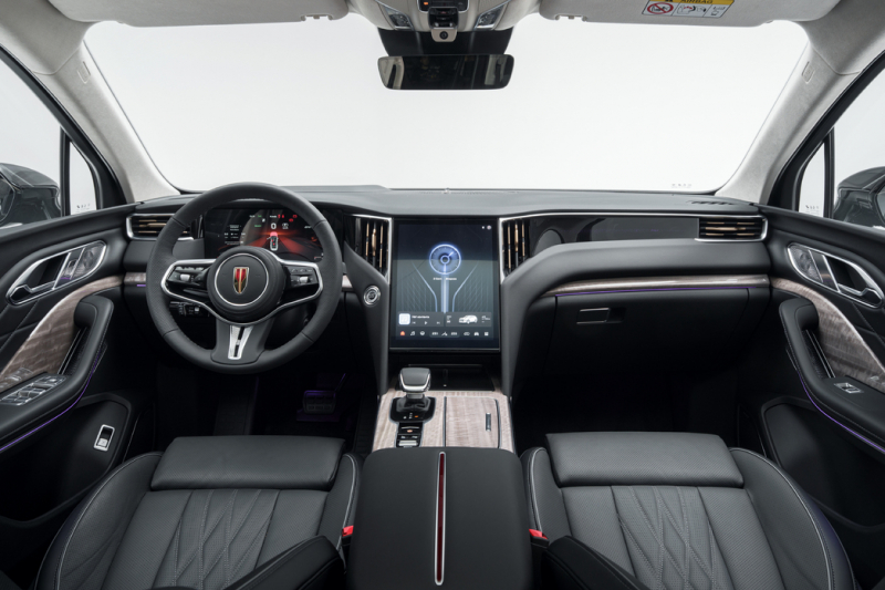 Мое почтение: тест-драйв полноразмерного кроссовера Hongqi HS7