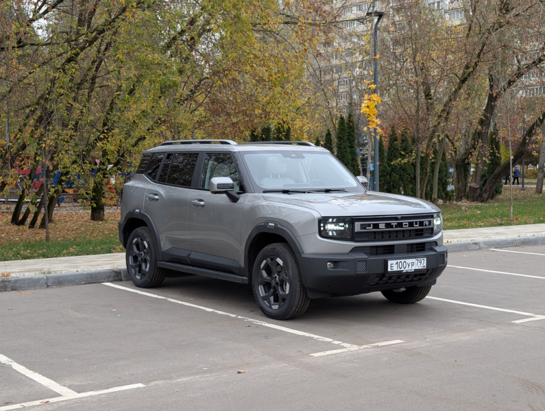 Не близнецы, но двойняшки: тест-драйв городского брутала Jetour T1