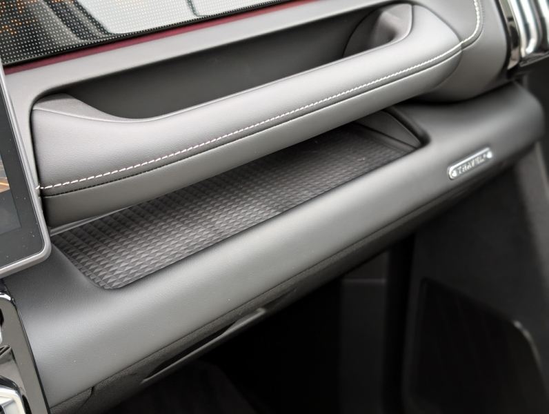 Не близнецы, но двойняшки: тест-драйв городского брутала Jetour T1