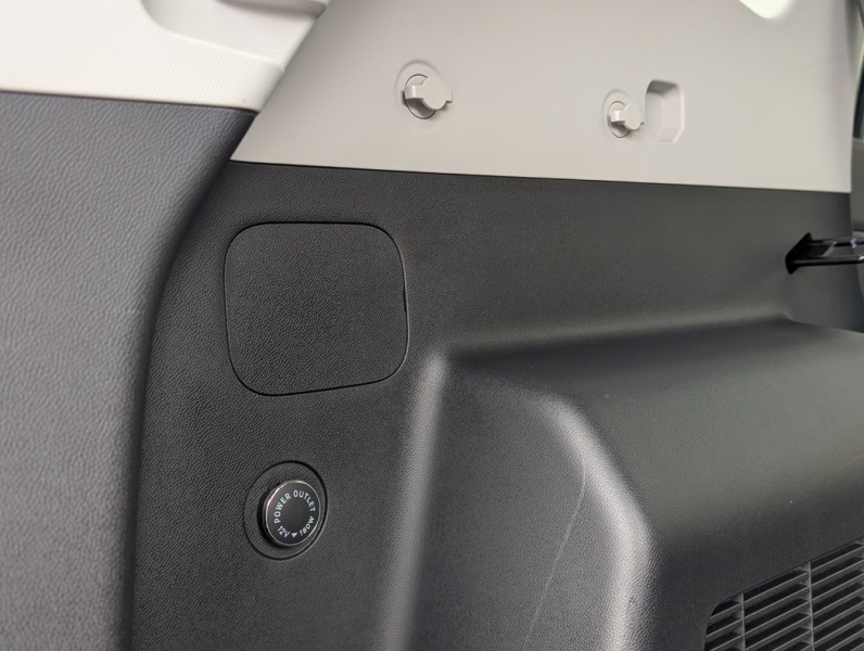 Не близнецы, но двойняшки: тест-драйв городского брутала Jetour T1