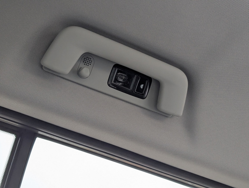 Не близнецы, но двойняшки: тест-драйв городского брутала Jetour T1