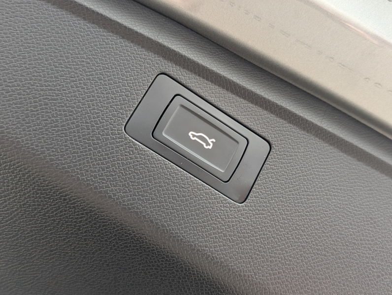 Не близнецы, но двойняшки: тест-драйв городского брутала Jetour T1