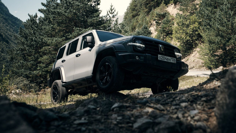 Представлен обновленный Tank 300 для России. Каким стал самый доступный внедорожник бренда