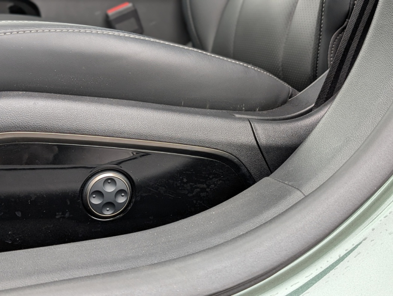 Эх, прохвачу: тест-драйв гибрида Exeed Exlantix ES