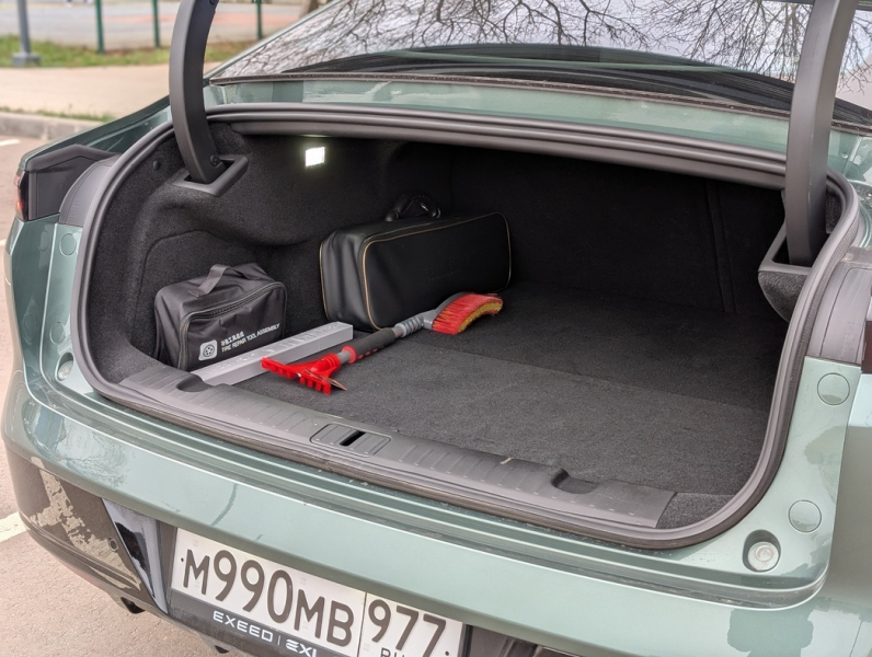 Эх, прохвачу: тест-драйв гибрида Exeed Exlantix ES