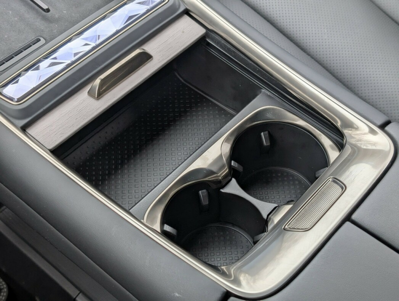 Эх, прохвачу: тест-драйв гибрида Exeed Exlantix ES