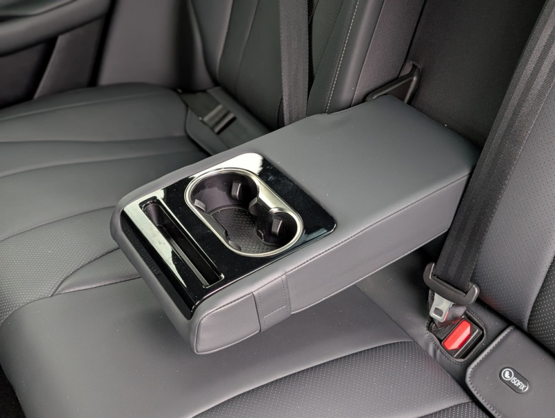 Эх, прохвачу: тест-драйв гибрида Exeed Exlantix ES