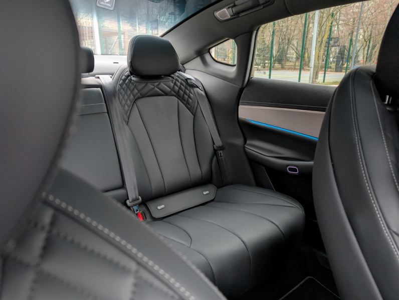 Эх, прохвачу: тест-драйв гибрида Exeed Exlantix ES