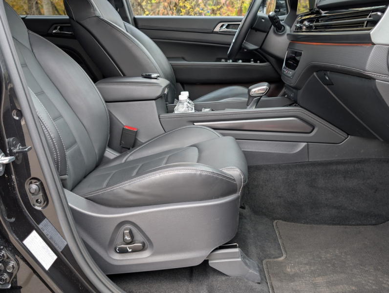 Машина времени: тест-драйв внедорожника KGM Rexton