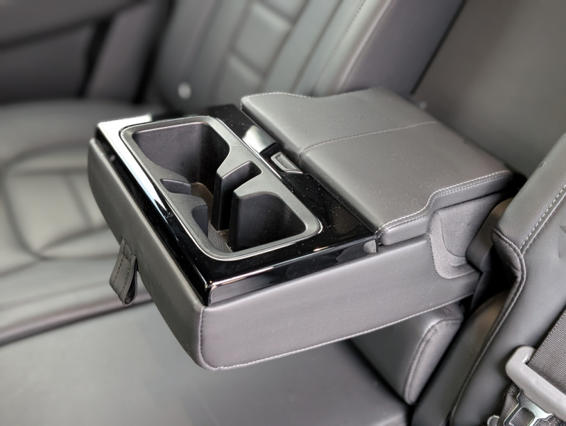 Машина времени: тест-драйв внедорожника KGM Rexton