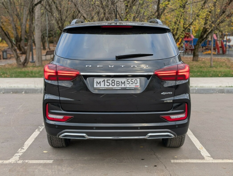 Машина времени: тест-драйв внедорожника KGM Rexton