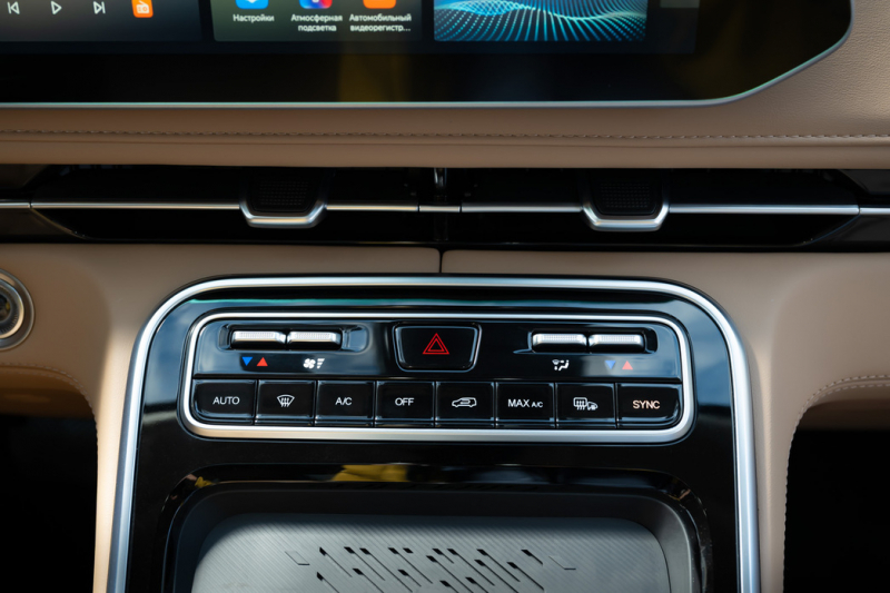 Добро пожаловать в&nbsp;RF: тест-драйв самого доступного минивэна JAC RF8