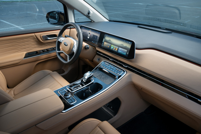 Добро пожаловать в&nbsp;RF: тест-драйв самого доступного минивэна JAC RF8