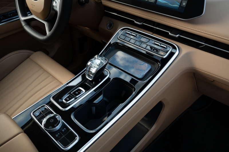 Добро пожаловать в&nbsp;RF: тест-драйв самого доступного минивэна JAC RF8