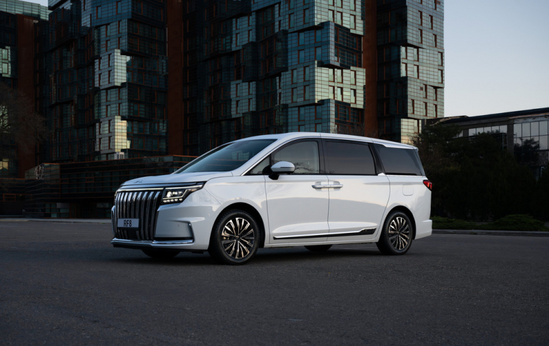 Добро пожаловать в&nbsp;RF: тест-драйв самого доступного минивэна JAC RF8