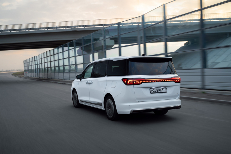 Добро пожаловать в&nbsp;RF: тест-драйв самого доступного минивэна JAC RF8