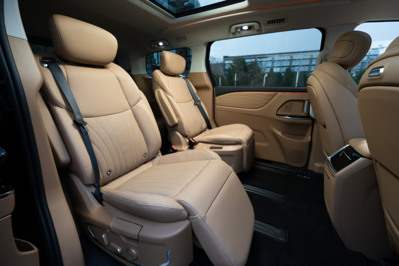 Добро пожаловать в&nbsp;RF: тест-драйв самого доступного минивэна JAC RF8