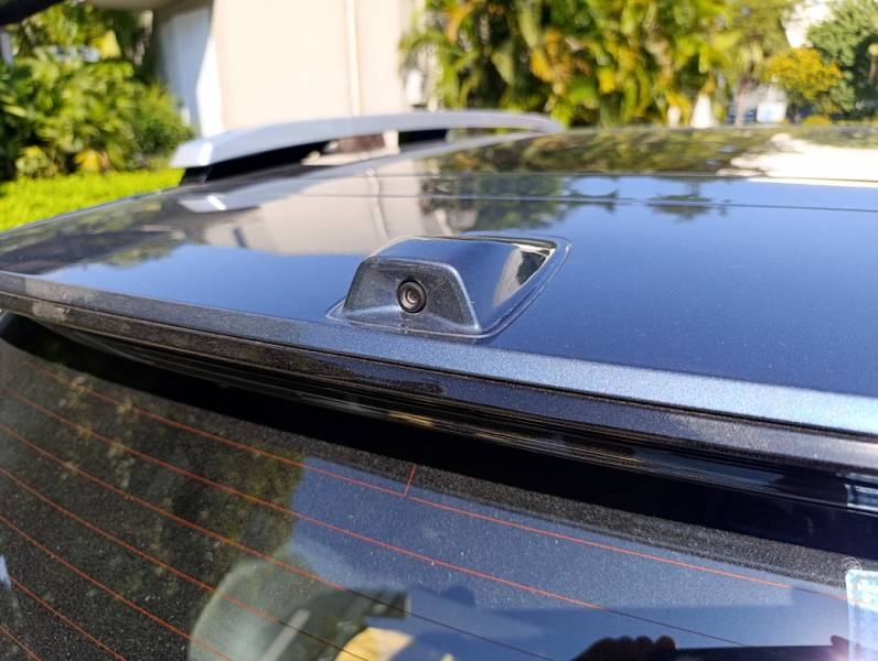 Мобильное приложение: тест-драйв электрического кроссовера GAC Aion V