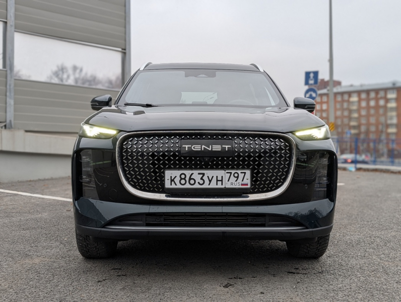 Родился в Калуге: тест-драйв среднеразмерного кроссовера Tenet T8