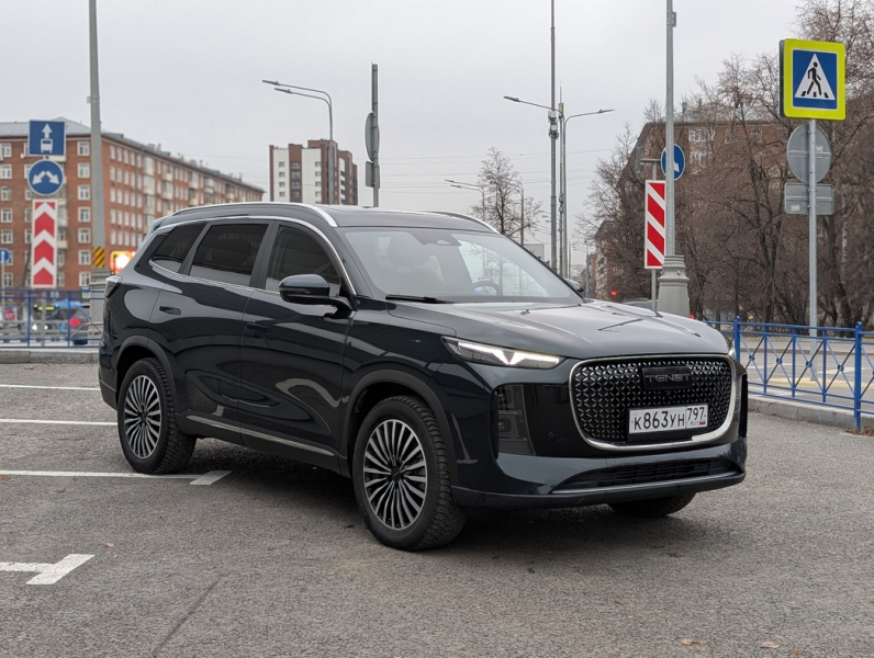 Родился в Калуге: тест-драйв среднеразмерного кроссовера Tenet T8