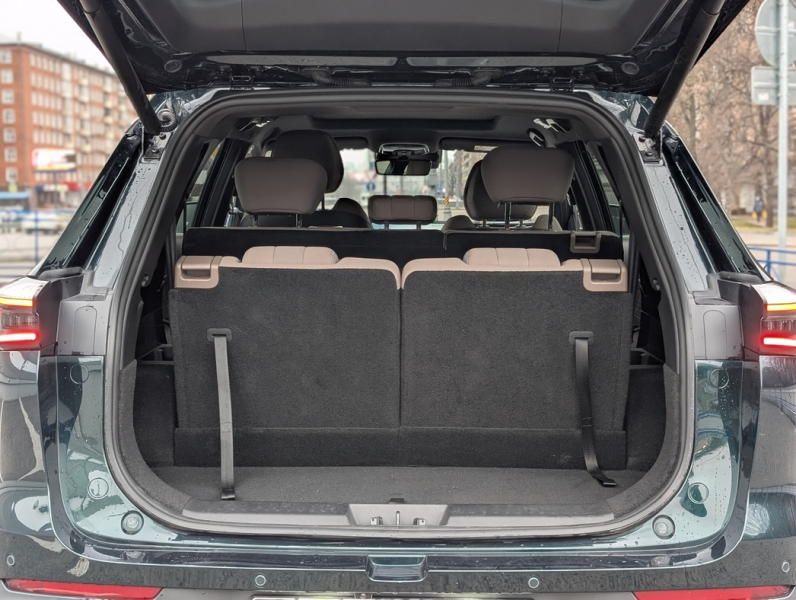 Родился в Калуге: тест-драйв среднеразмерного кроссовера Tenet T8