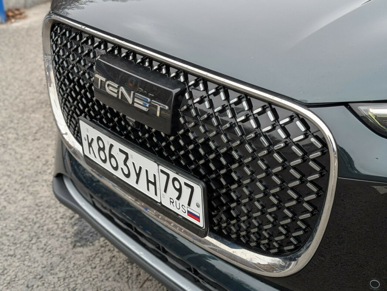 Родился в Калуге: тест-драйв среднеразмерного кроссовера Tenet T8