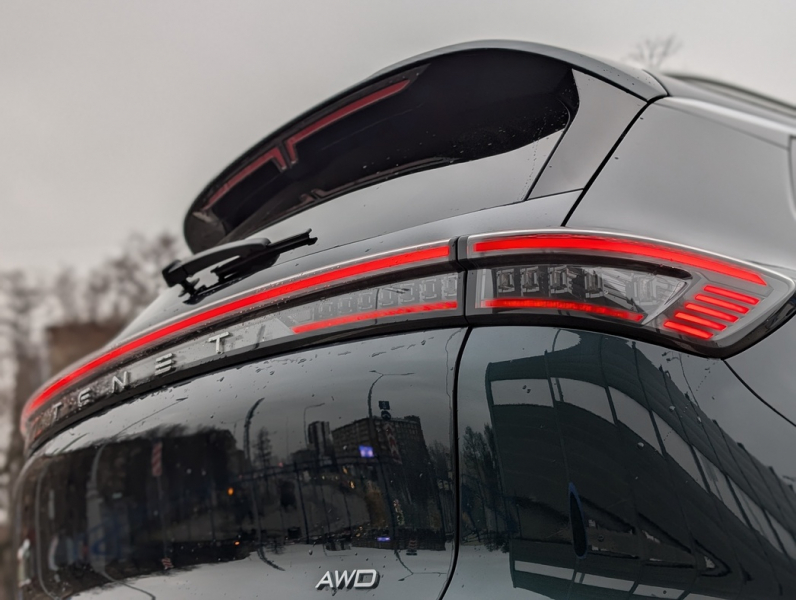 Родился в Калуге: тест-драйв среднеразмерного кроссовера Tenet T8