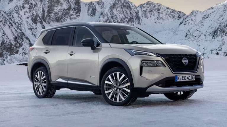 Nissan X-Trail подорожал в России на сотни тысяч рублей: самый дешевый вариант под заказ — 3 млн рублей (против 2,22 млн рублей в октябре 2025 года)