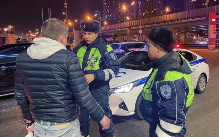 «Риск коррупции». Юристы — о новом способе ГАИ ловить нетрезвых водителей